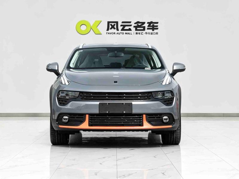 Lynk & Co 02 - фото 1