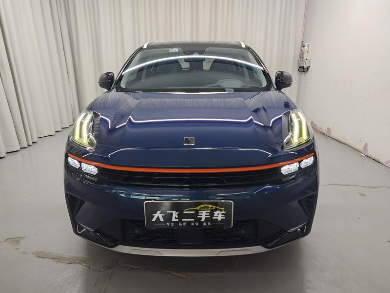 Lynk & Co 06 - фото 1