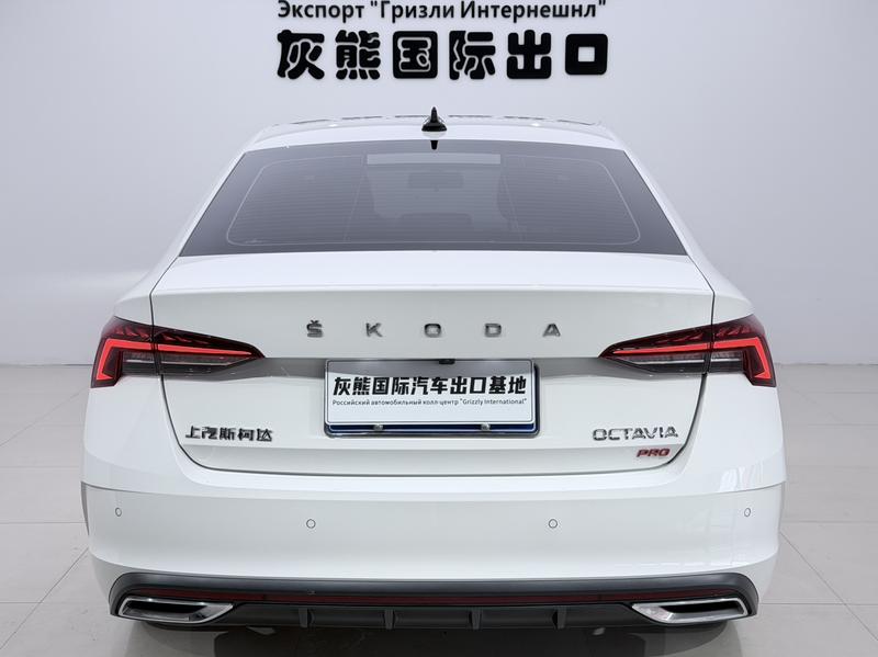 Skoda Octavia - фото 4