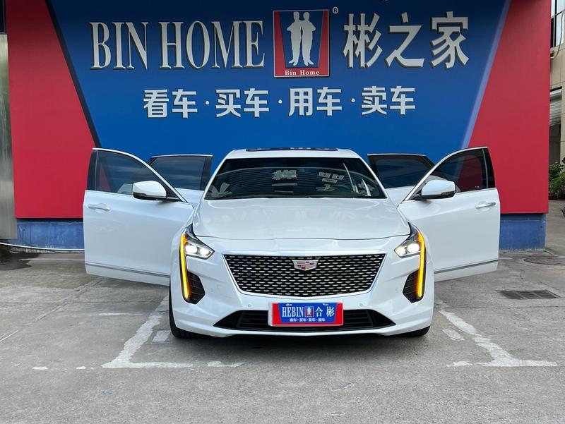 Cadillac CT6 - фото 1