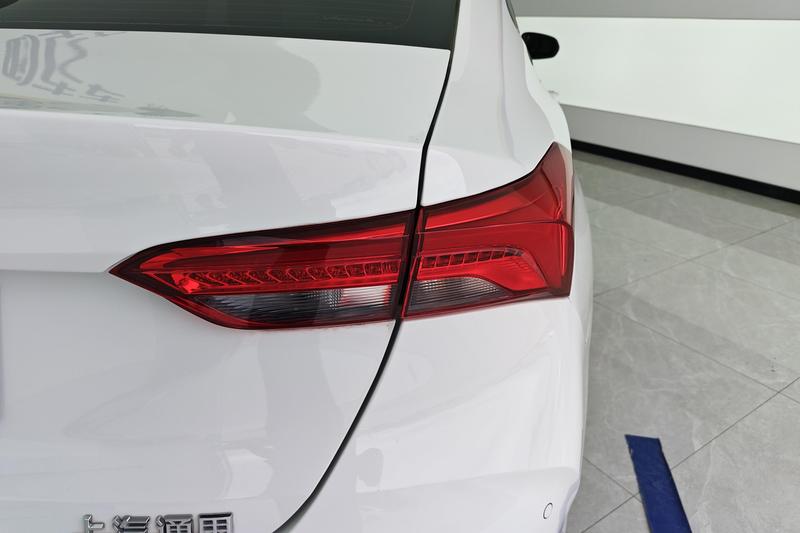 Buick Verano - фото 4