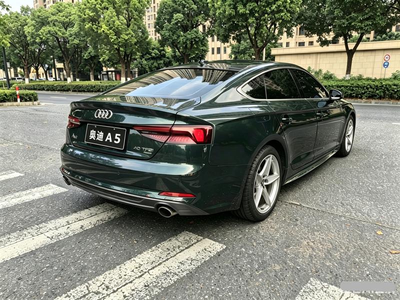 Audi A5 - фото 4