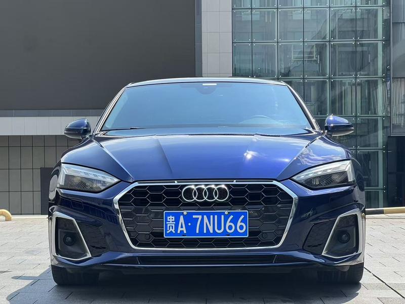 Audi A5 - фото 1