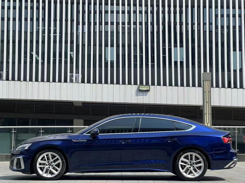 Audi A5 - фото 3
