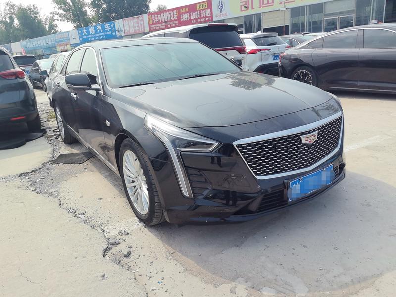 Cadillac CT6 - фото 2