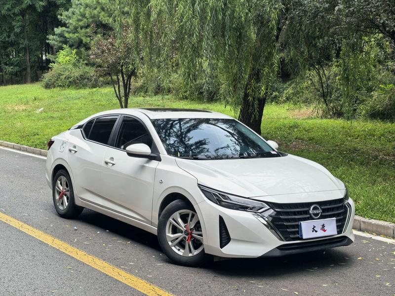 Nissan Sylphy - фото 2