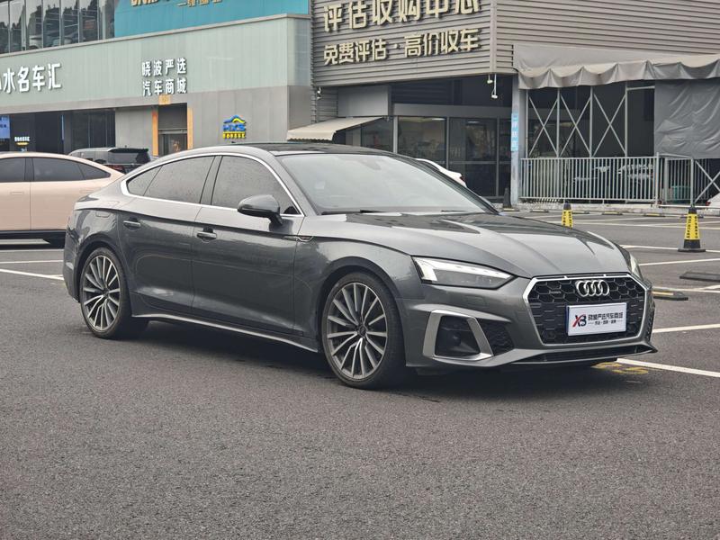 Audi A5 - фото 2