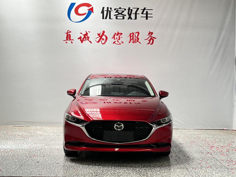 Mazda Mazda3 - фото 1