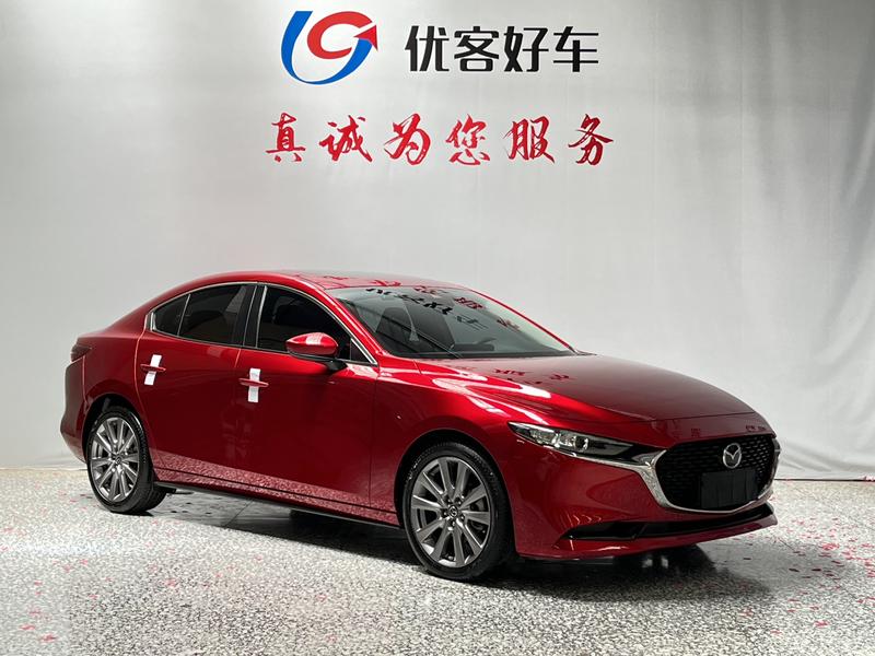 Mazda Mazda3 - фото 2