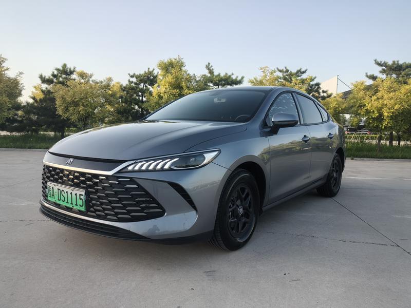 BYD Qin PLUS DM-i - фото 0