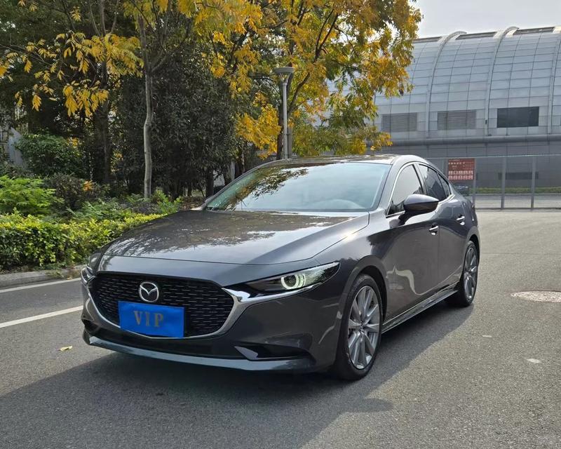 Mazda Mazda3 - фото 0