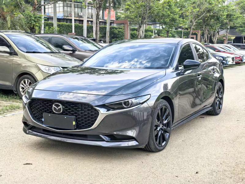 Mazda Mazda3 - фото 0
