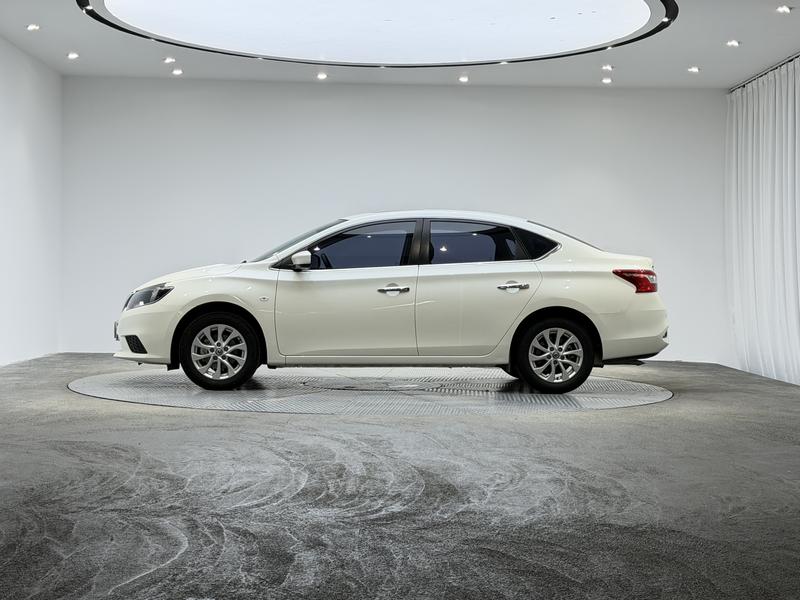 Nissan Sylphy - фото 3