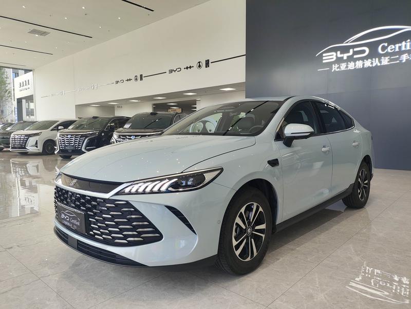 BYD Qin PLUS DM-i - фото 0