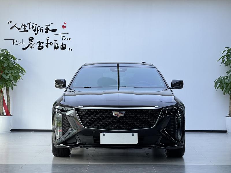Cadillac CT6 - фото 1
