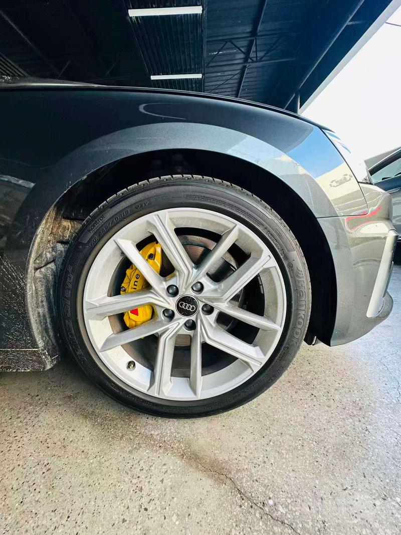 Audi A5 - фото 3