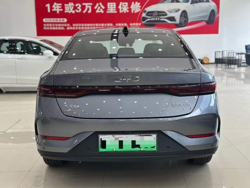 BYD Qin PLUS DM-i - фото 2