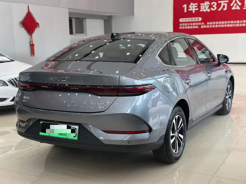BYD Qin PLUS DM-i - фото 3