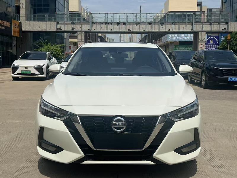 Nissan Sylphy - фото 1