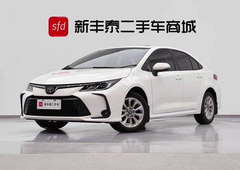 Toyota Corolla - фото 0