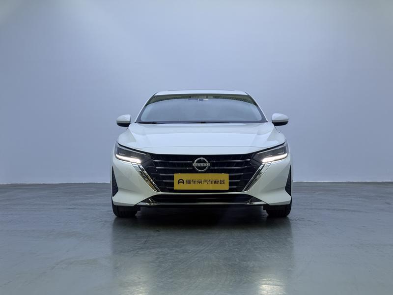 Nissan Sylphy - фото 1
