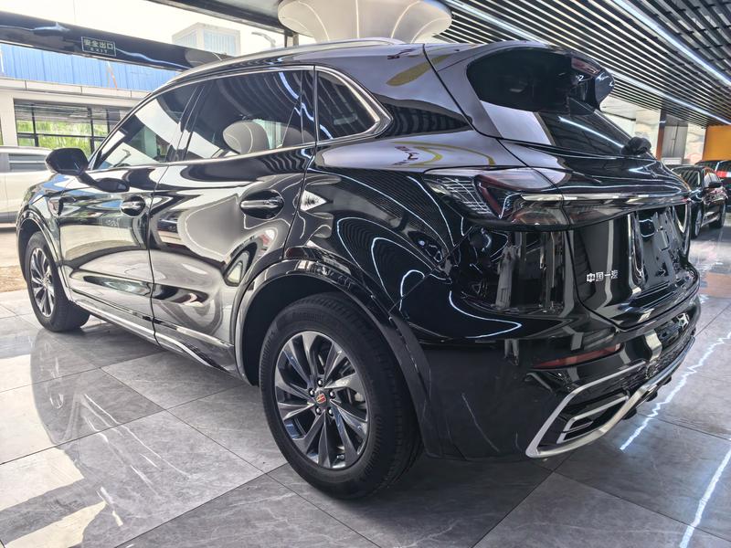 Hongqi HS5 - фото 3