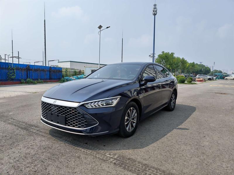 BYD Qin PLUS DM-i - фото 0