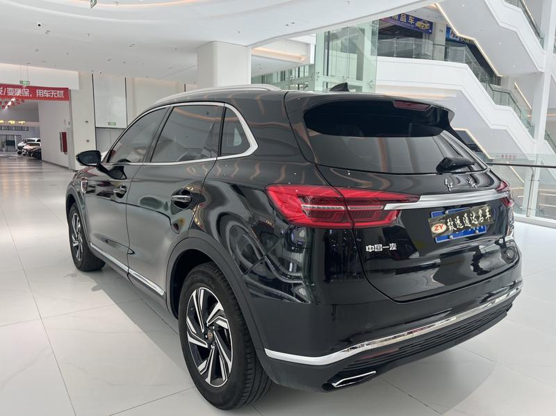 Hongqi HS5 - фото 3