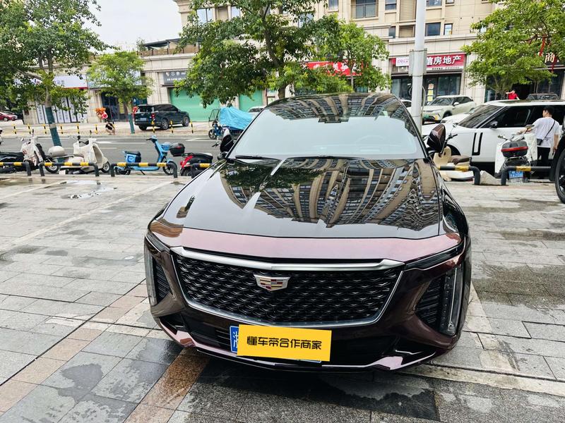 Cadillac CT6 - фото 1