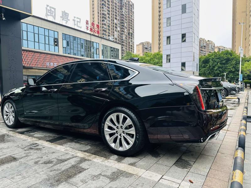Cadillac CT6 - фото 3