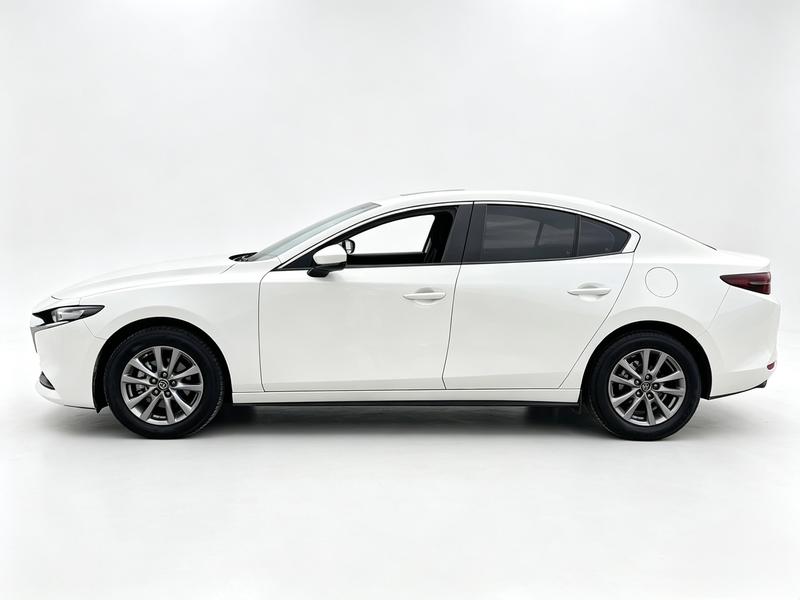 Mazda Mazda3 - фото 3