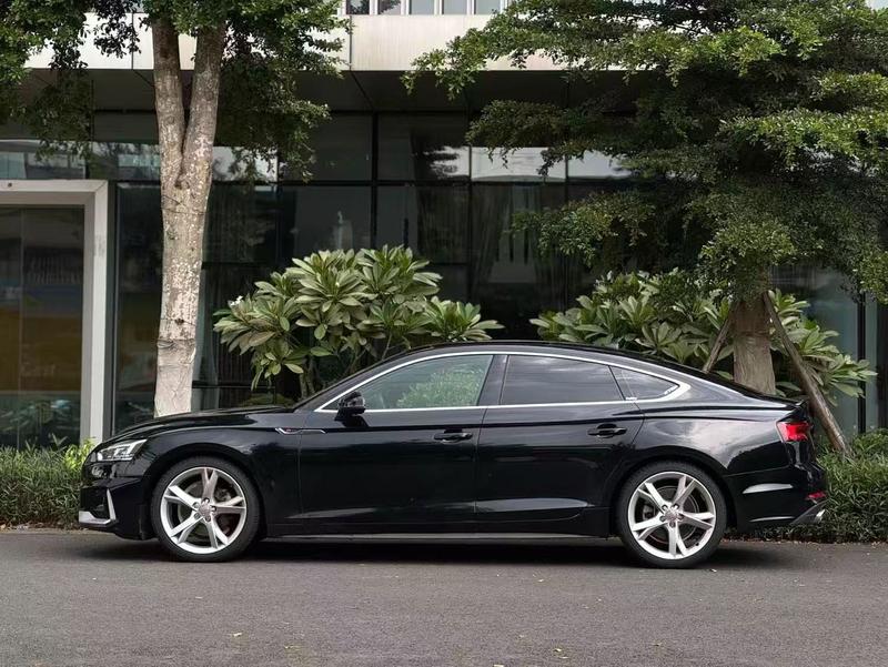 Audi A5 - фото 1