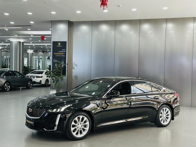 Cadillac CT5 - фото 0