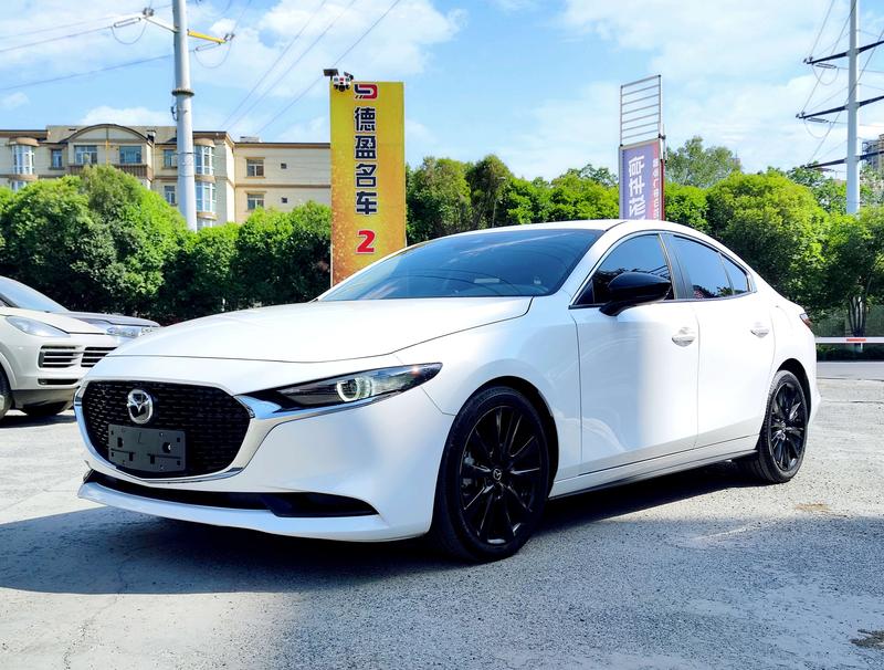 Mazda Mazda3 - фото 0