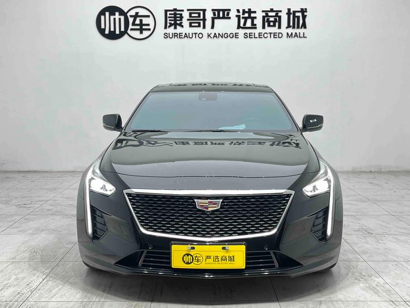 Cadillac CT6 - фото 1