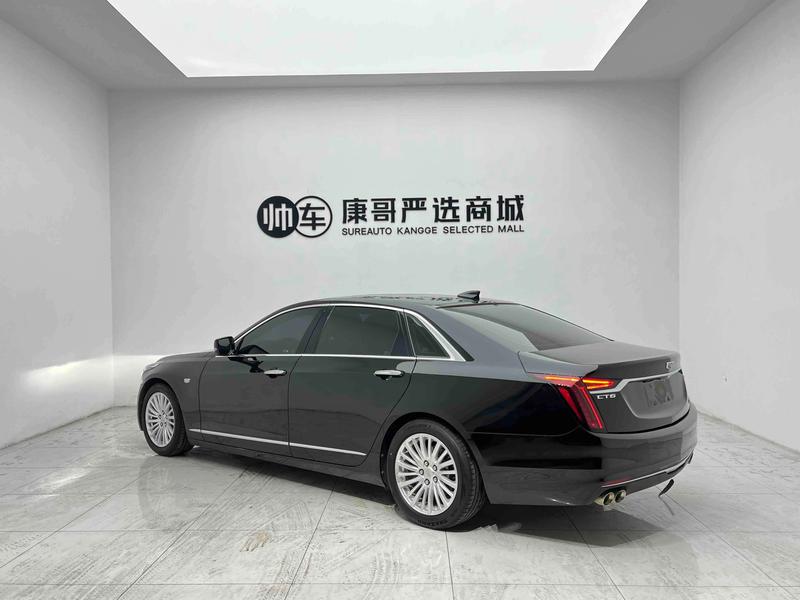 Cadillac CT6 - фото 3