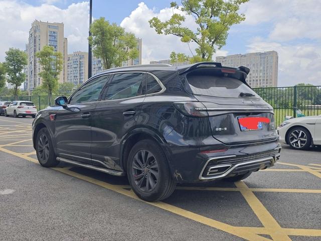 Hongqi HS5 - фото 4