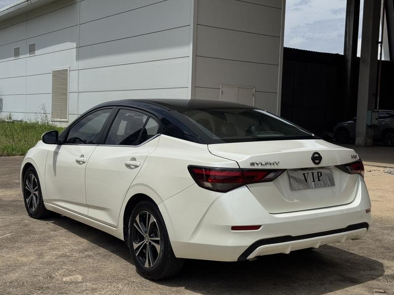 Nissan Sylphy - фото 3