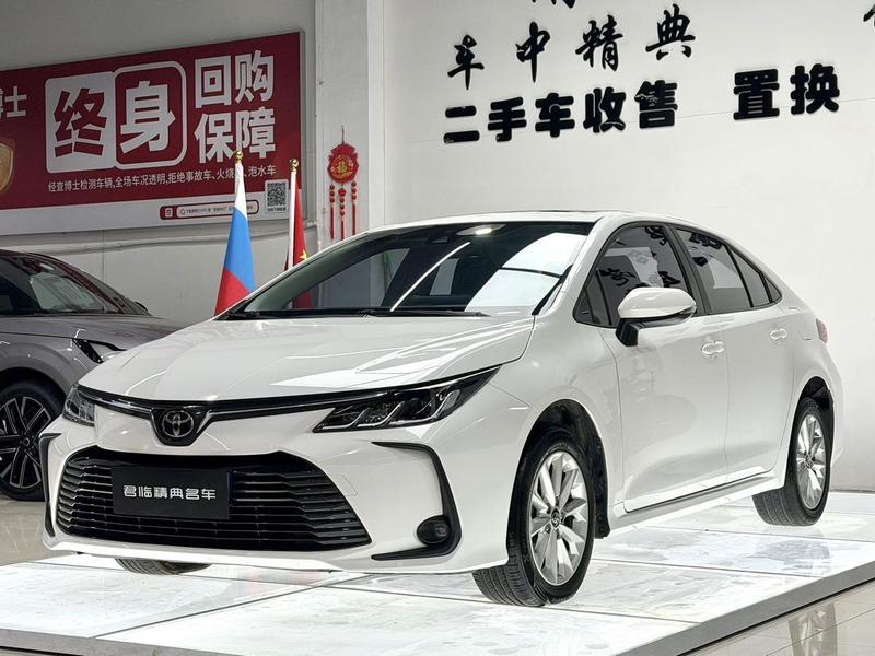 Toyota Corolla - фото 0
