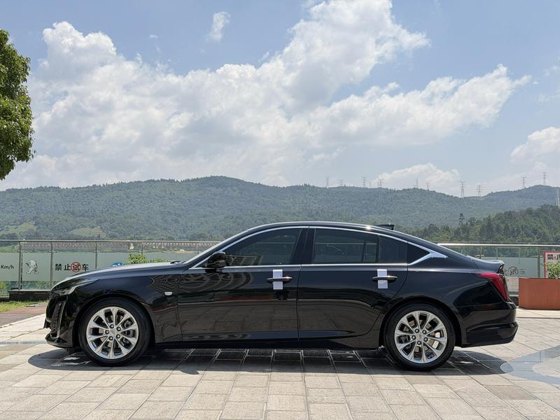 Cadillac CT5 - фото 3