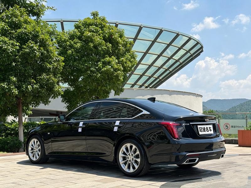 Cadillac CT5 - фото 4