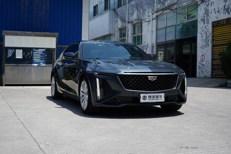 Cadillac CT6 - фото 2