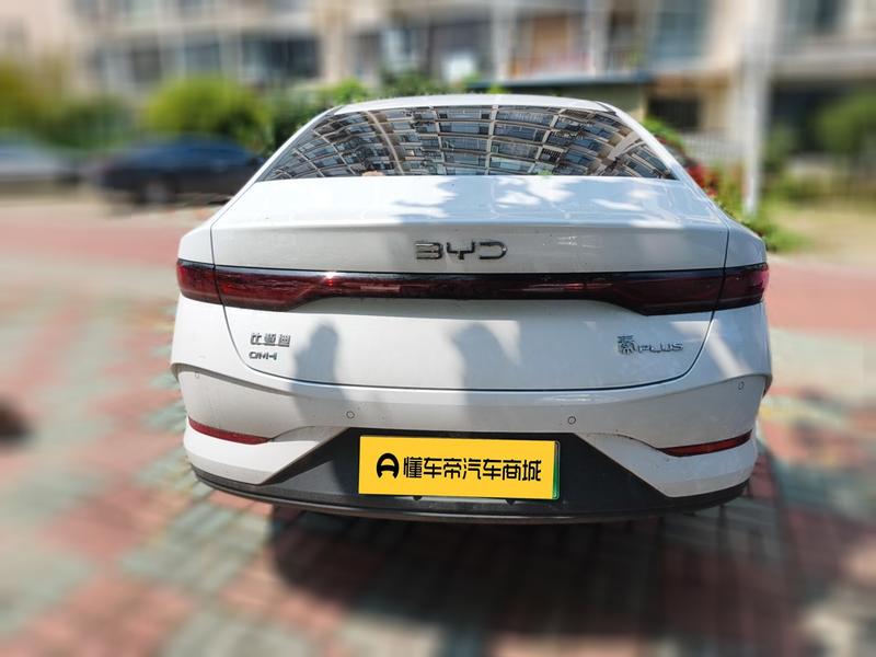 BYD Qin PLUS DM-i - фото 4