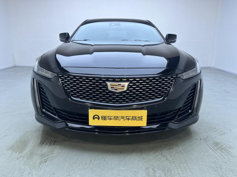 Cadillac CT5 - фото 1