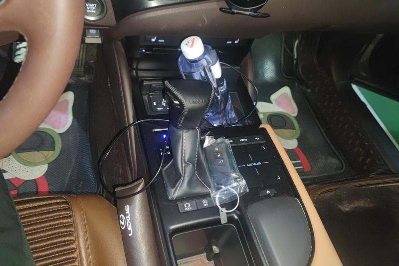 Lexus ES - фото 3