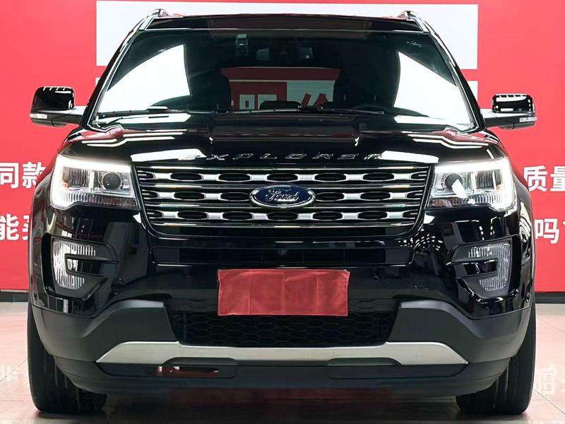 Ford Explorer (Import) - фото 1