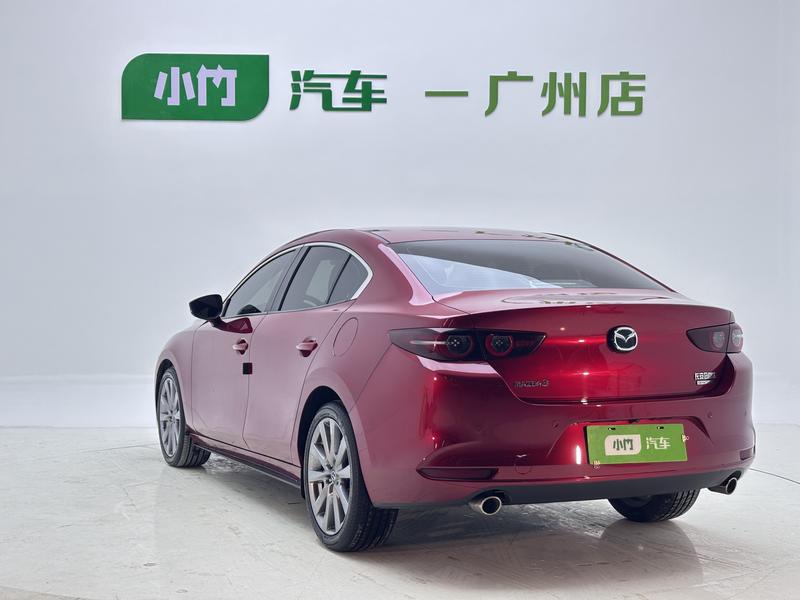 Mazda Mazda3 - фото 4
