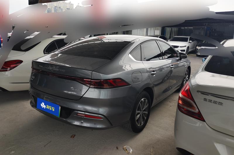 BYD Qin PLUS DM-i - фото 2
