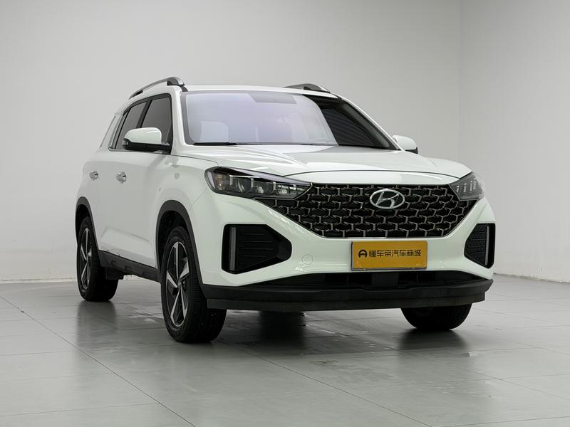 Hyundai ix35 - фото 2