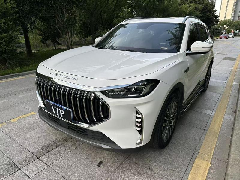 Jetour X70 - фото 0
